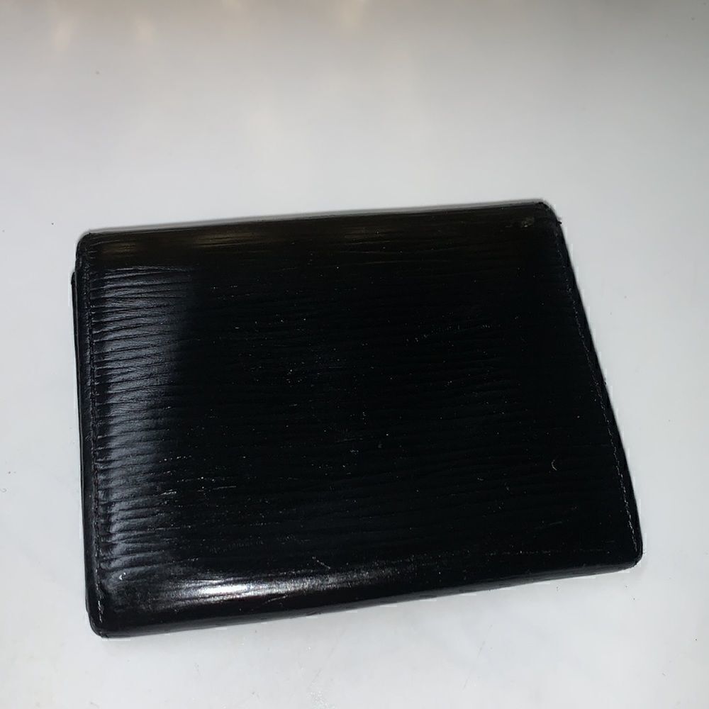 Louis Vuitton Epi Leather Change Wallet Black - Picture 3 of 6